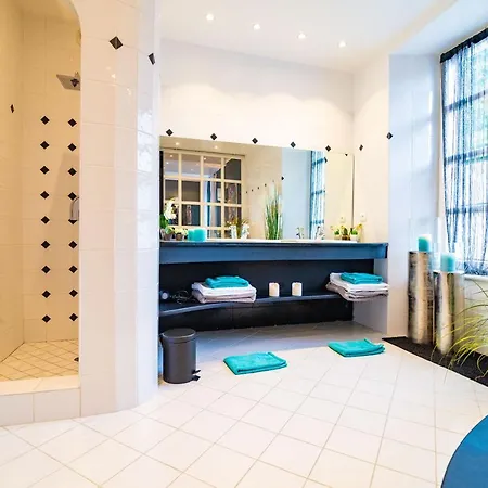 아파트 Charme Et Standing Centre *