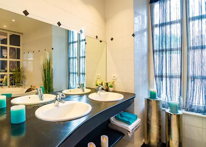 Apartment Charme Et Standing Centre *